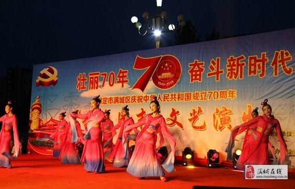 苏州工业园区淞泽社区：繁花似锦，福迎新春