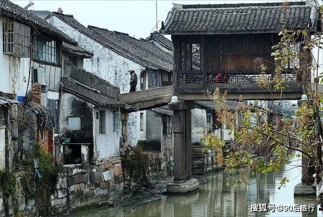 汇顶科技：已回购公司股份数量约207万股，占总股本0.45%